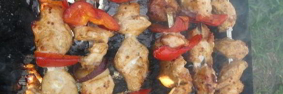 шашлык из цыпленка в горчичном маринаде с болгарским перцем