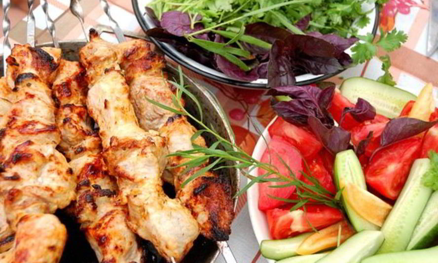 Рецепт шашлыка в маринаде с тархуном и растительным маслом