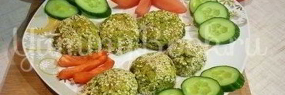 зеленые сырно-картофельные шашлычки на шпажках