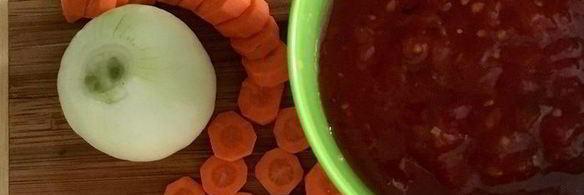 домашние тефтели в томатном соусе с зеленым булгуром