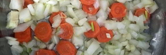 домашние тефтели в томатном соусе с зеленым булгуром