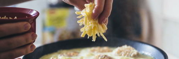 куриные тефтели в сливочно-сырном соусе