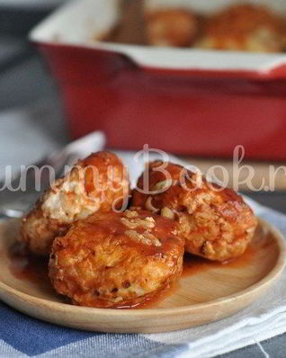 Куриные тефтели в томатном соусе