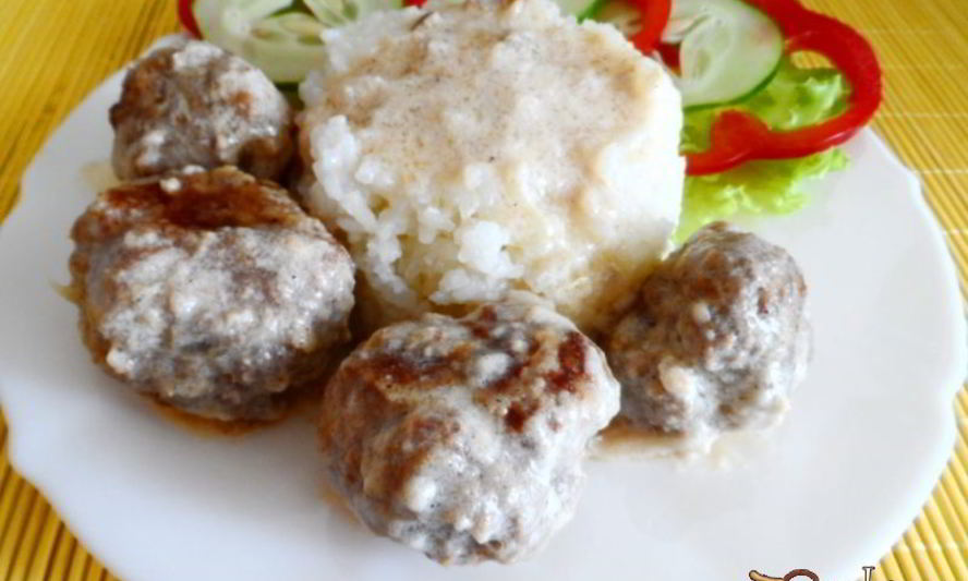 Рецепт мясных тефтелек с соусом