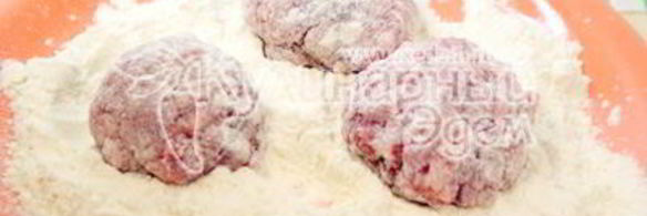 паста с тефтелями