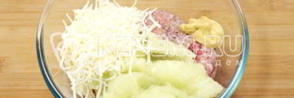 рождественский венок из тефтелей