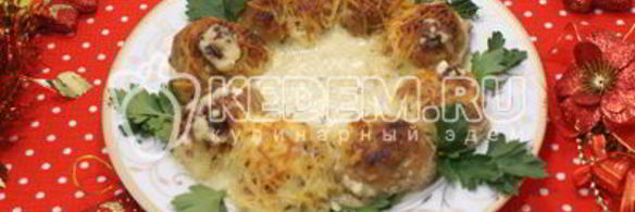рождественский венок из тефтелей