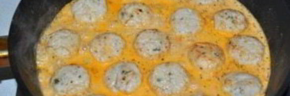 тефтели куриные в сметанном соусе