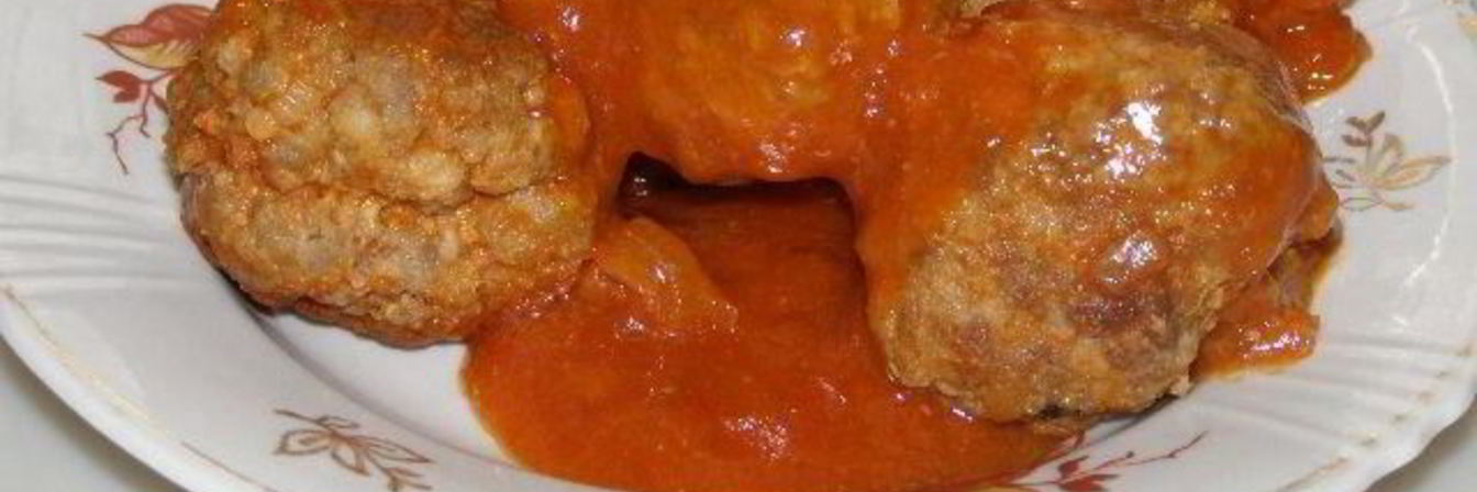 Тефтели по-домашнему в томатном соке