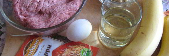 тефтели с бананами, кешью и карри с манговым соусом