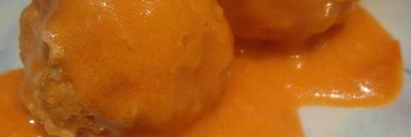 тефтели с булгуром в сливочно-томатном соусе