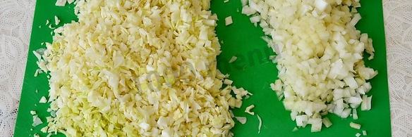 тефтели с капустой и рисом