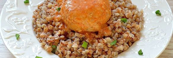 тефтели с подливкой на сковороде