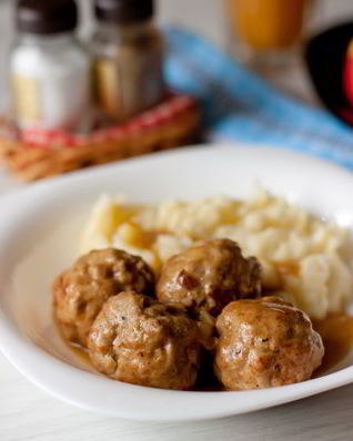 Тефтели с яблоком