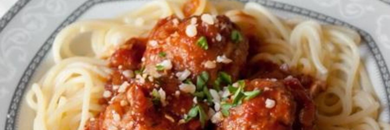 Тефтели со спагетти