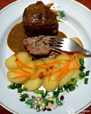 Тефтели в грибном соусе