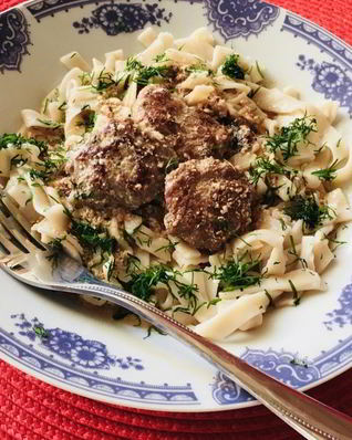 Тефтели в сливочном соусе