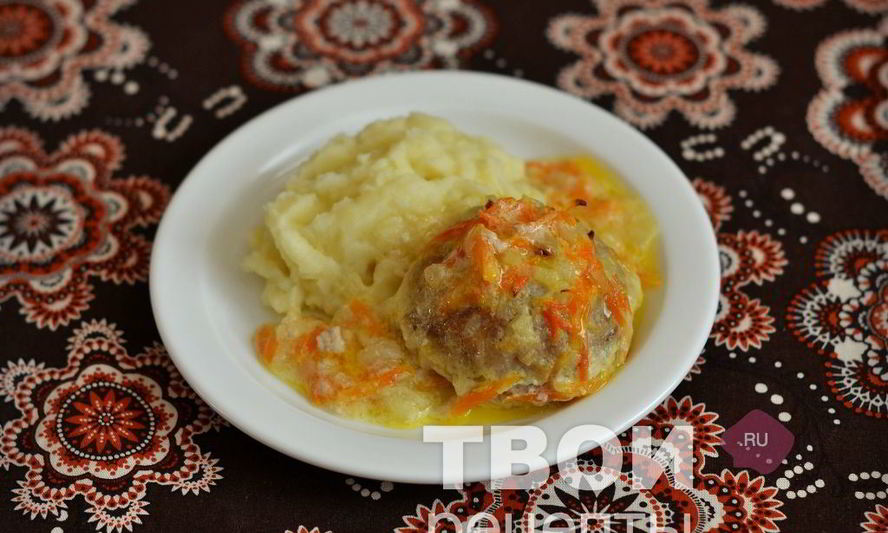 Рецепт тефтелей в сметанном соусе