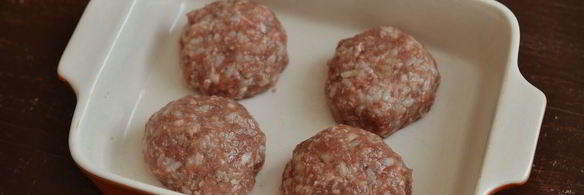 тефтели в сметанном соусе