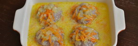 тефтели в сметанном соусе