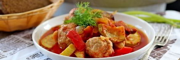 тефтели запеченные с овощами