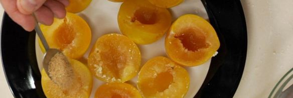 творожные клецки со сливами