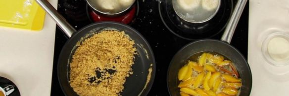 творожные клецки со сливами