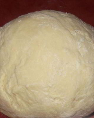 Тесто для вареников с вишней