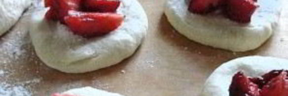 вареники с клубникой