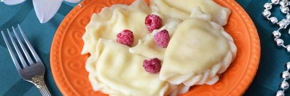 вареники с творогом и яичными желтками