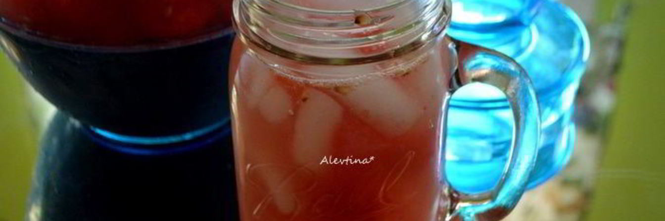 Арбузно-имбирный напиток