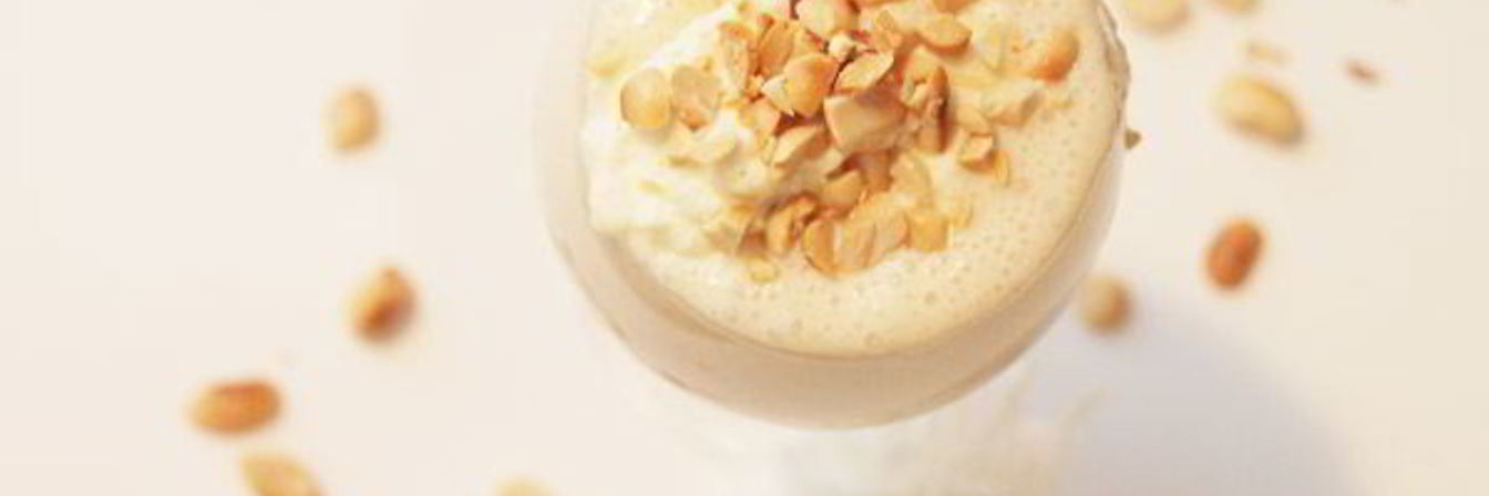 Бананово-арахисовый коктейль