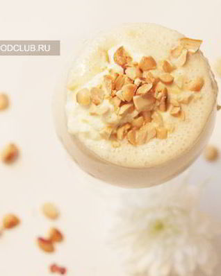 Бананово-арахисовый коктейль