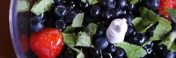 чернично-клубничный коктейль