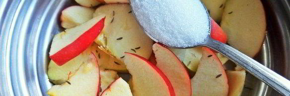 чернично-яблочный напиток