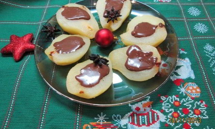 Рецепт груш в анисовом сиропе с шоколадным соусом
