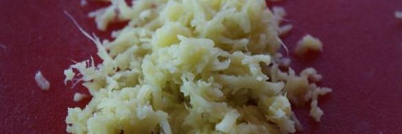 имбирный напиток с лимоном и розмарином