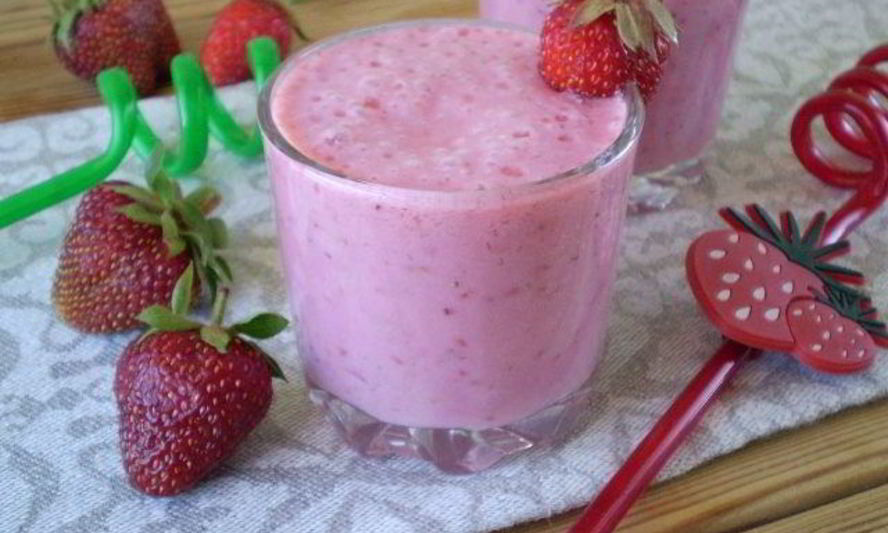 Рецепт клубничного коктейля в блендере