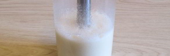 коктейль из фруктов с сывороткой