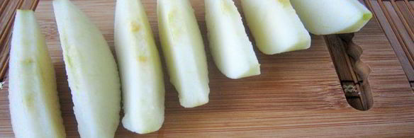 напиток с яблоком и корицей