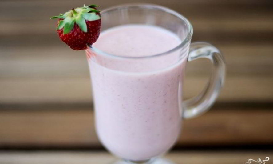 Рецепт клубнично-бананового смузи