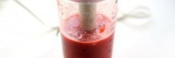 клубнично-банановый смузи