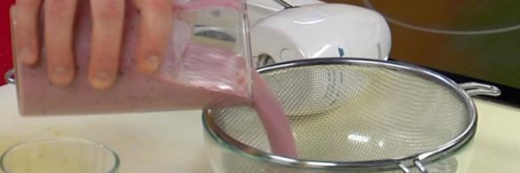 ягодный коктейль с авокадо