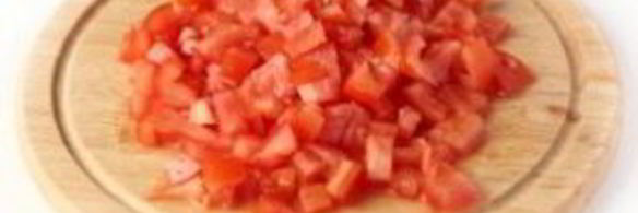 крабовый салат с помидорами