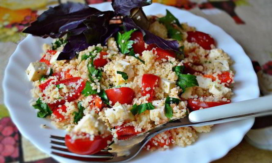 Рецепт летнего салата с кускусом