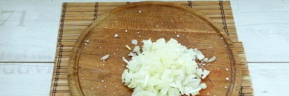 салат из дайкона со сметаной