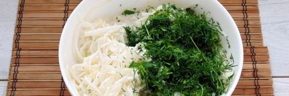 салат из дайкона со сметаной