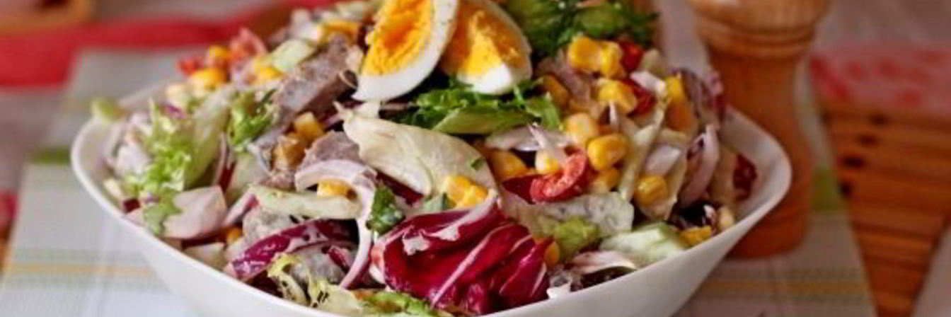 Салат из говядины и маринованного перца