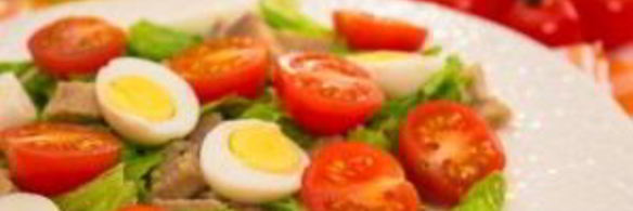 салат из говядины с помидорами