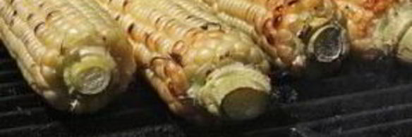 салат из кукурузы, болгарского перца и авокадо